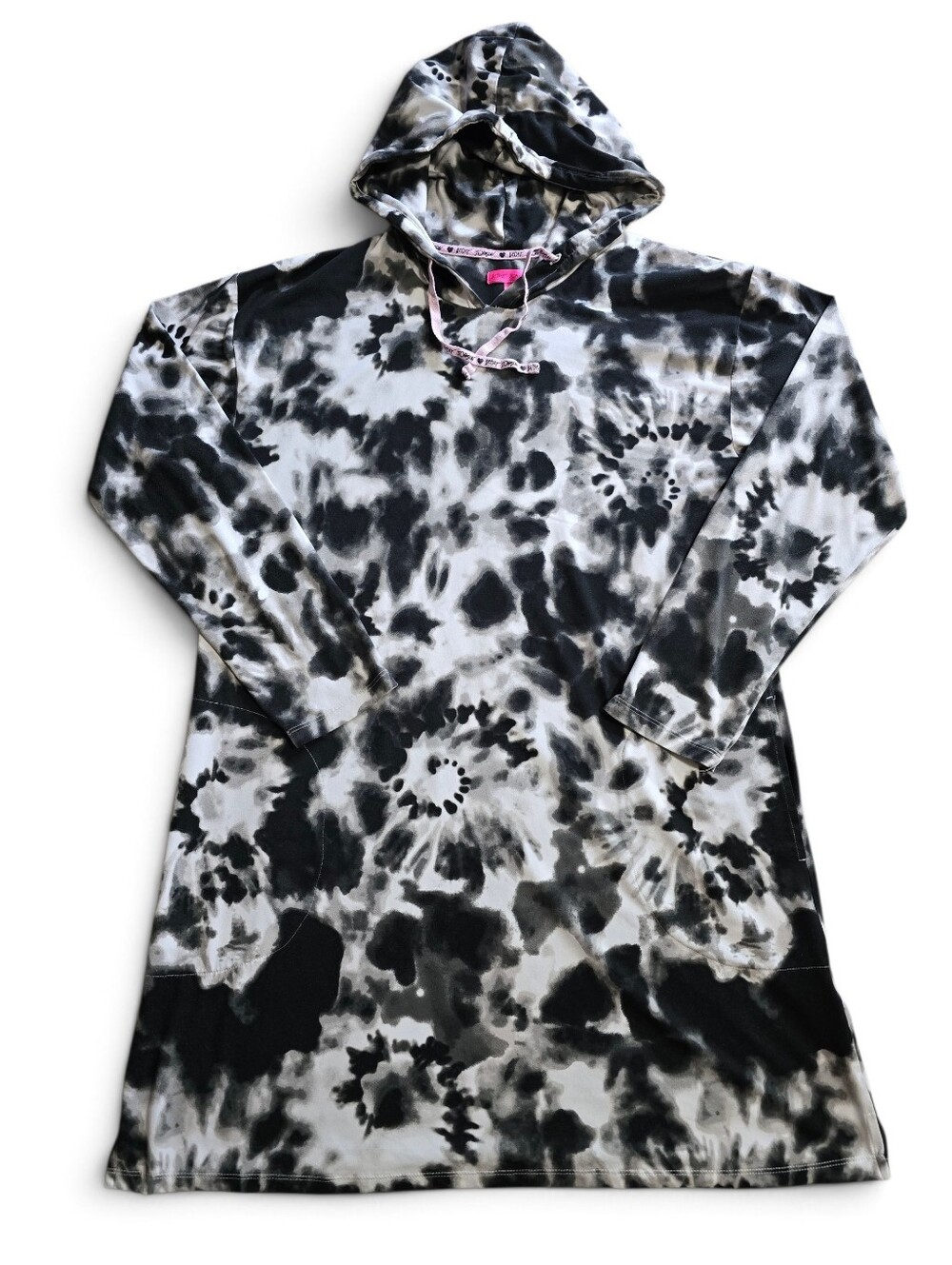 Betsey Johnson Hooded Tie Dye Sleep Shirt size medium